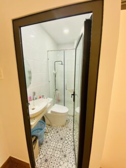 Toilet - Nhà phố đường Chuyên Dùng 9 Quận 7