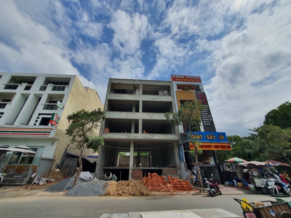 Mặt tiền - Nhà phố Kim Sơn Nguyễn Hữu Thọ