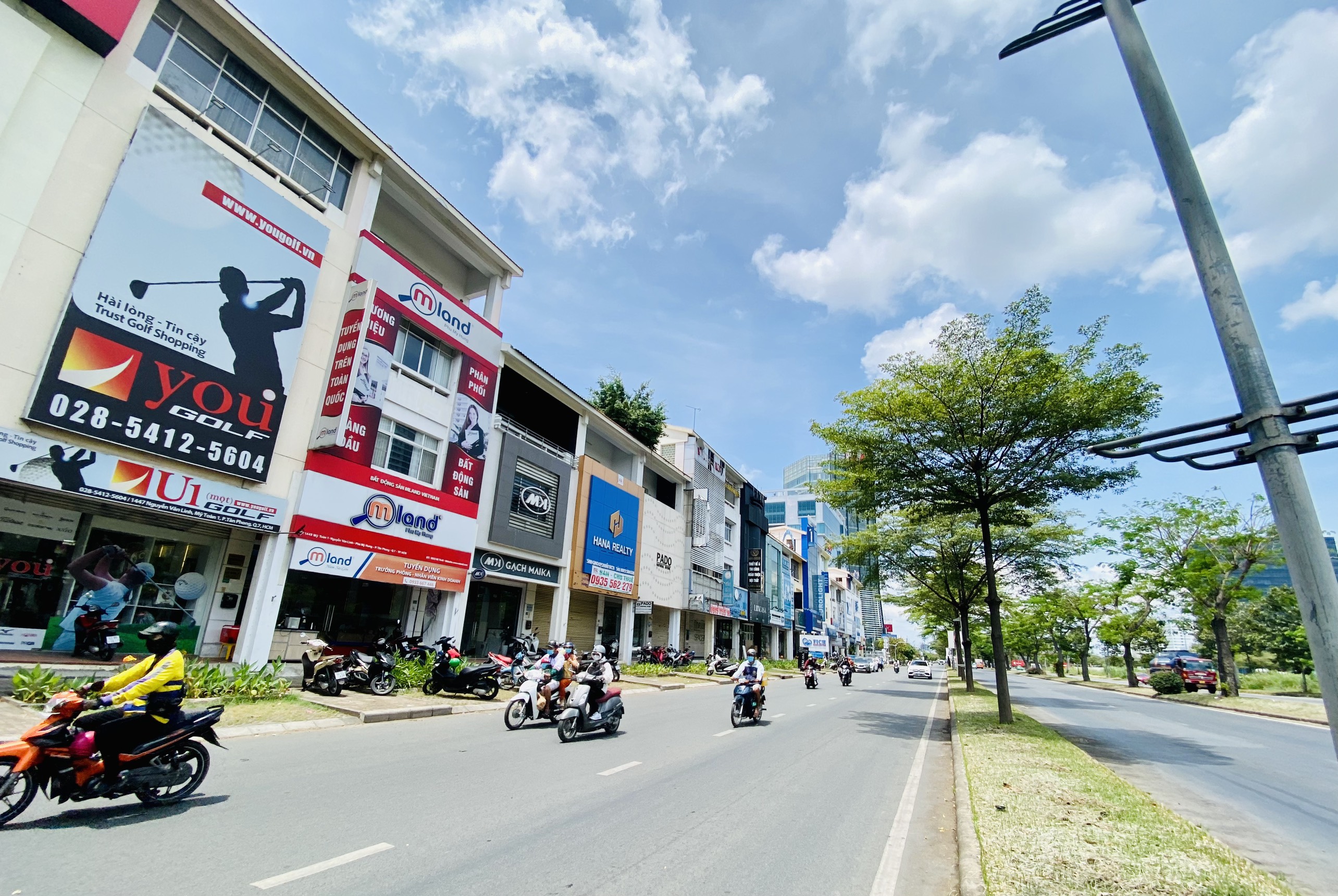 Nhà phố Mỹ Toàn Nguyễn Văn Linh, Quận 7