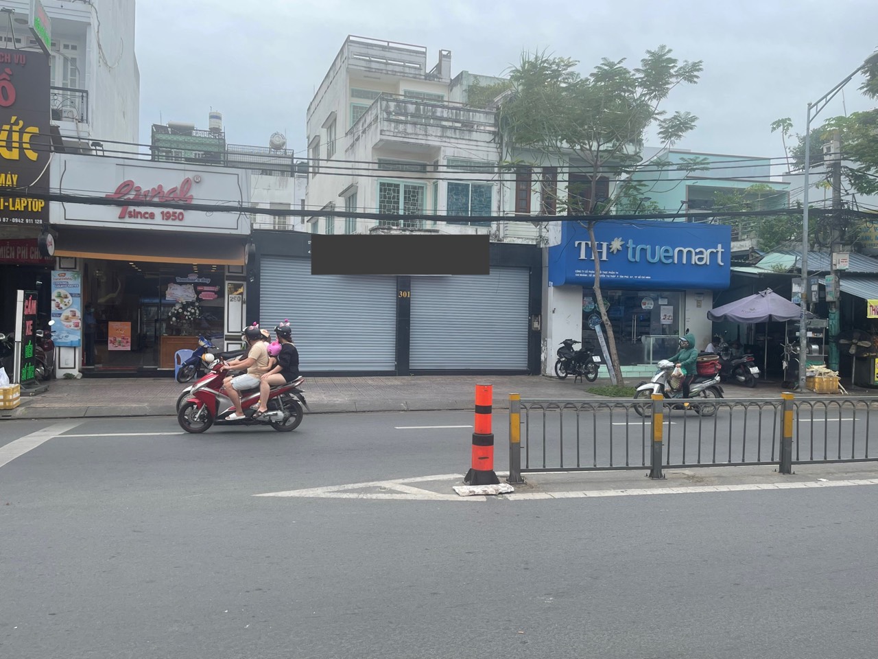 Nhà mặt tiền Nguyễn Thị Thập, Quận 7