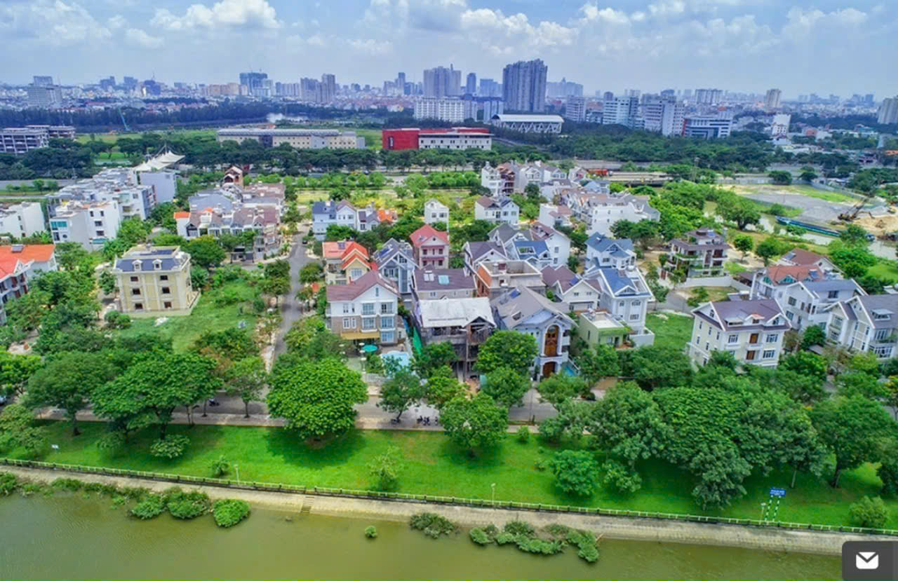 Đất nhà phố KDC Sadeco Ven Sông, Quận 7