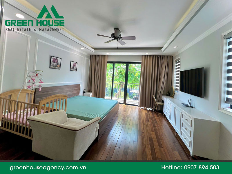 Nhà phố vườn Nine South, Nguyễn Hữu Thọ