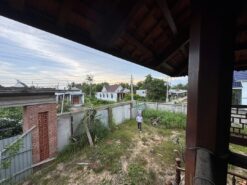 Nhà gỗ đường số 18 Hàm Tân, Lâm Đồng