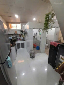 Nhà mặt tiền kinh doanh 97 Phong Phú, Phường 11, Quận 8