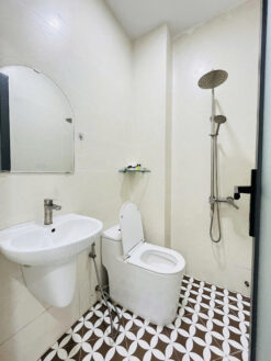 Nhà mặt tiền 3 tháng 2 Quận 11