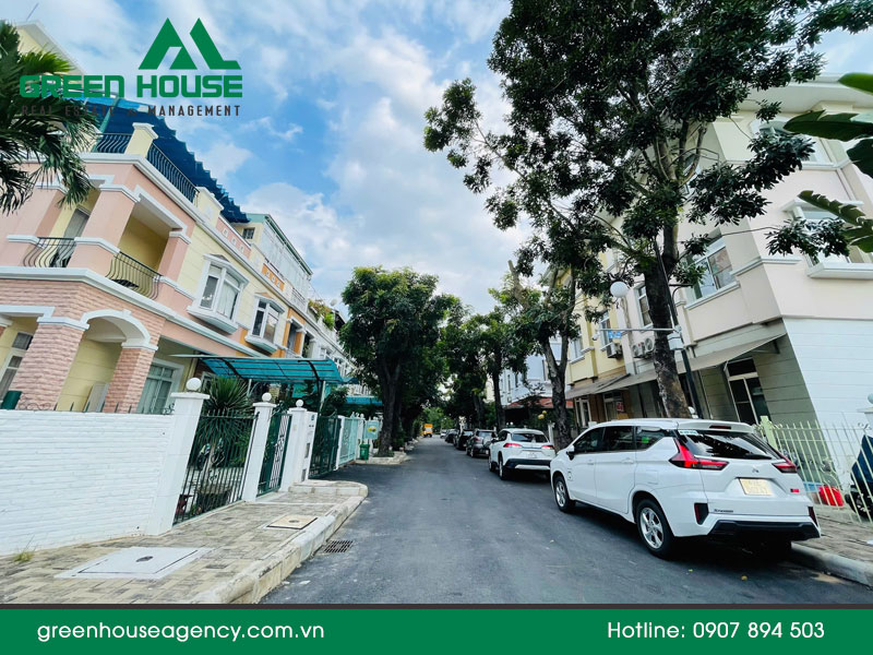 Nhà liên kế căn góc Mỹ Giang 1A Phú Mỹ Hưng