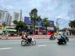 Mặt bằng kinh doanh 520 Huỳnh Tấn Phát, Quận 7