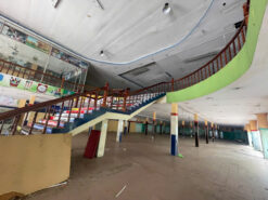 Mặt bằng kinh doanh 520 Huỳnh Tấn Phát, Quận 7