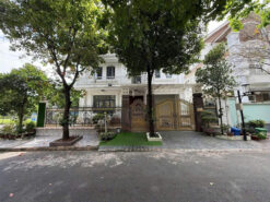 Biệt thự đơn lập Nam Thông 2 Phú Mỹ Hưng, Quận 7