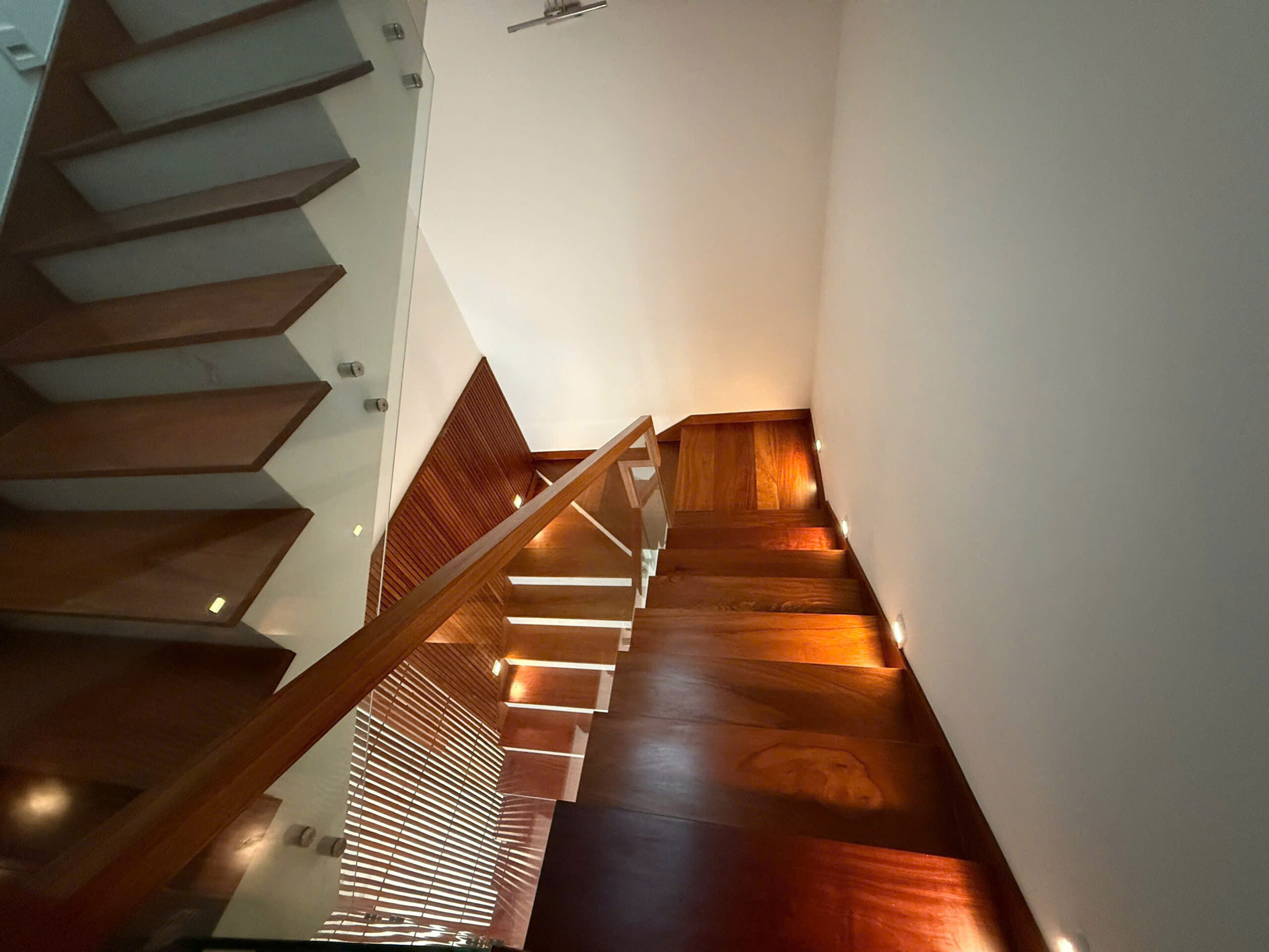 Biệt thự song lập 212 Mỹ Kim 2 Phú Mỹ Hưng, Quận 7