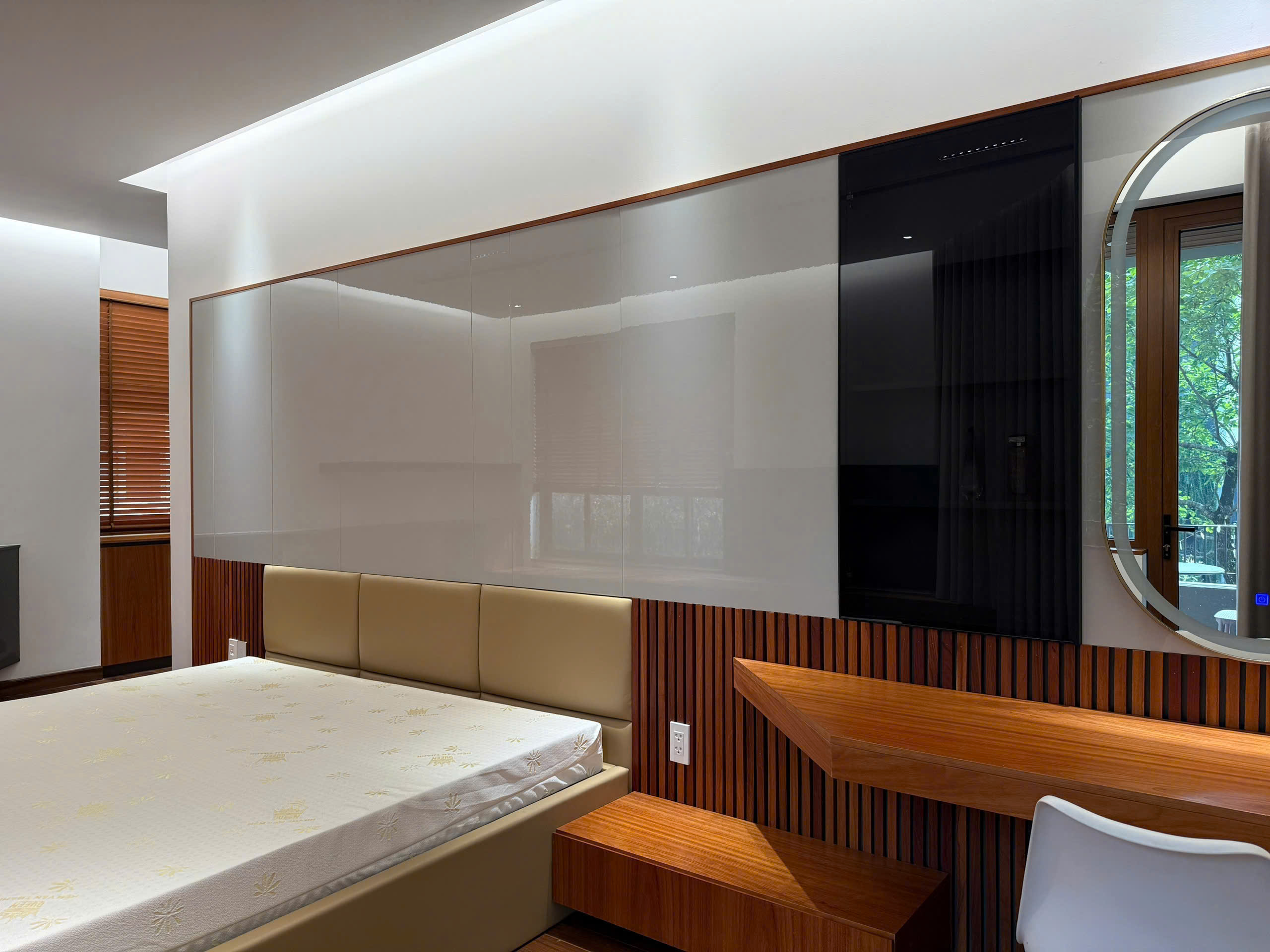 Biệt thự song lập 212 Mỹ Kim 2 Phú Mỹ Hưng, Quận 7