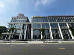 Nhà phố thương mại Larcade Phú Mỹ Hưng, Quận 7