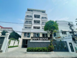 Tòa nhà căn hộ dịch vụ đường Lý Phục Man, Phường Bình Thuận, Quận 7