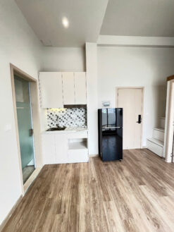 Tòa nhà căn hộ dịch vụ đường Lý Phục Man, Phường Bình Thuận, Quận 7