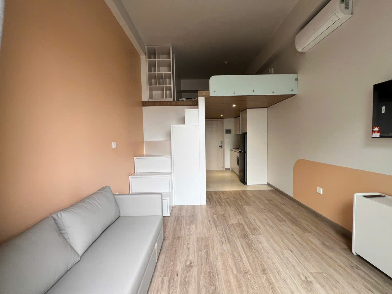 Tòa nhà căn hộ dịch vụ đường Lý Phục Man, Phường Bình Thuận, Quận 7