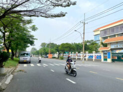 Tòa nhà mặt tiền đường Tân Phú, Nam Thông Phú Mỹ Hưng, Quận 7