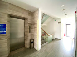 Tòa nhà mặt tiền đường Tân Phú, Nam Thông Phú Mỹ Hưng, Quận 7