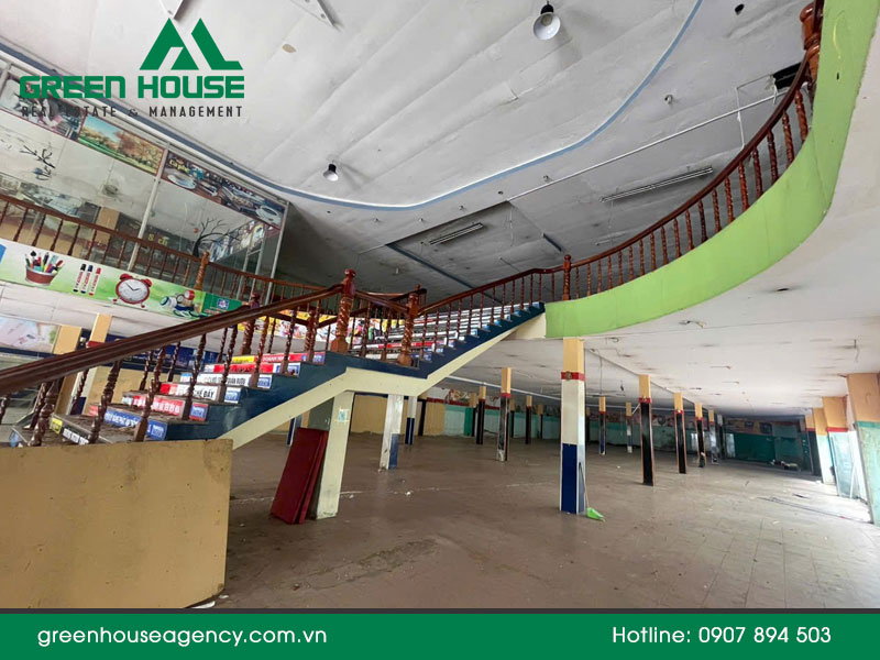 Mặt bằng Huỳnh Tấn Phát, Quận 7