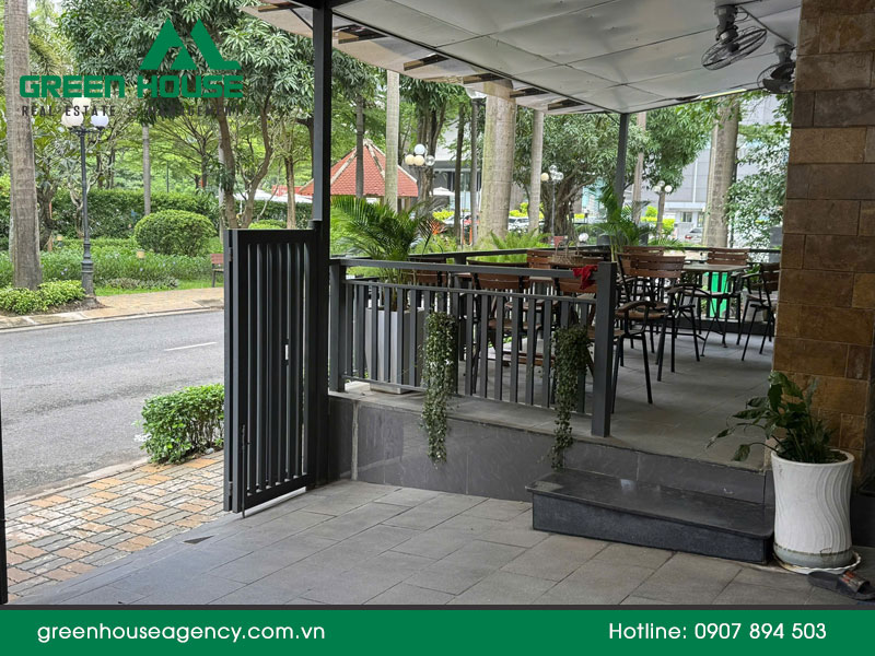 Biệt thự Đường số 8, Khu Ngân Long, Nhà Bè