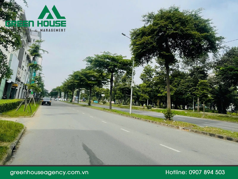 Nhà mặt tiền Nguyễn Văn Linh, Phú Mỹ Hưng, Quận 7