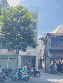 Nhà mặt tiền 147C Trần Quang Khải, Phường Tân Định, Quận 1