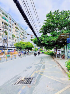 Nhà mặt tiền Phường 11, Quận 3