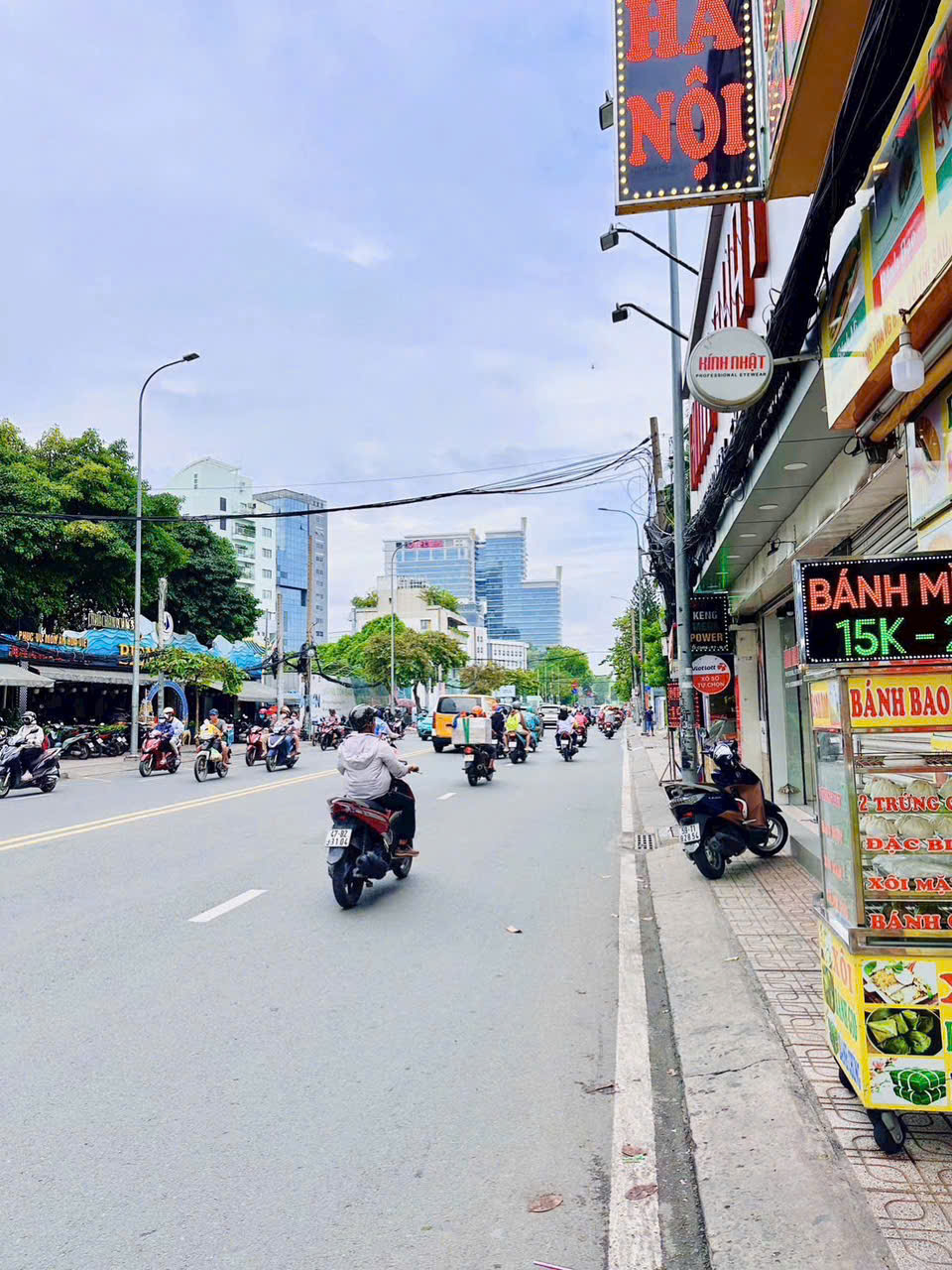 Nhà mặt tiền Phường 11, Quận 3