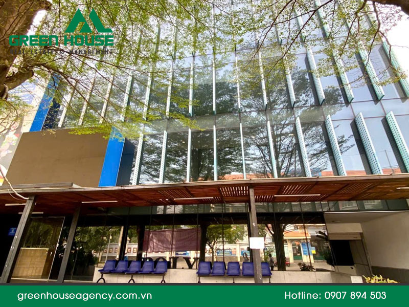 Toà nhà mặt tiền đường Tân Phú, Nam Thông, Phú Mỹ Hưng