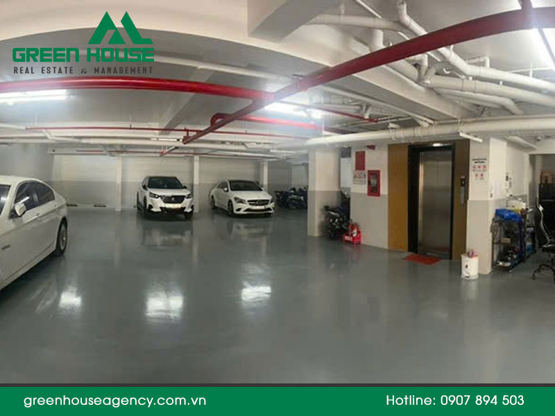 Tòa nhà căn hộ dịch vụ Đường Lý Phục Man, Bình Thuận, Quận 7