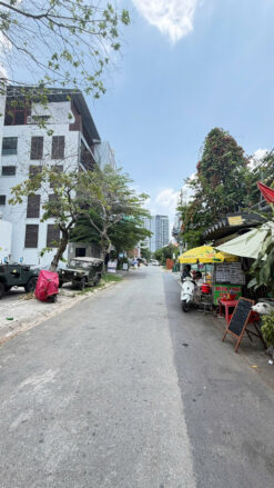 Tòa nhà căn hộ dịch vụ Làng Đại Học khu B, Phước Kiển, Nhà Bè