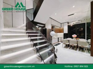 Nhà mặt tiền khu Tân Quy Đông Quận 7