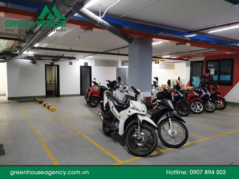 tòa nhà văn phòng đường Tân Phú, Phú Mỹ Hưng