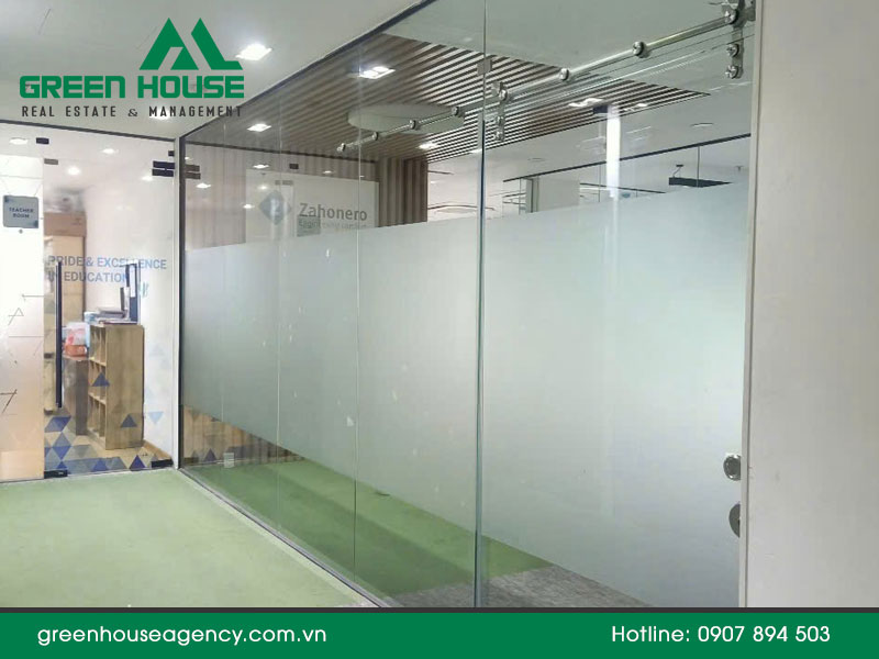 tòa nhà văn phòng đường Tân Phú, Phú Mỹ Hưng