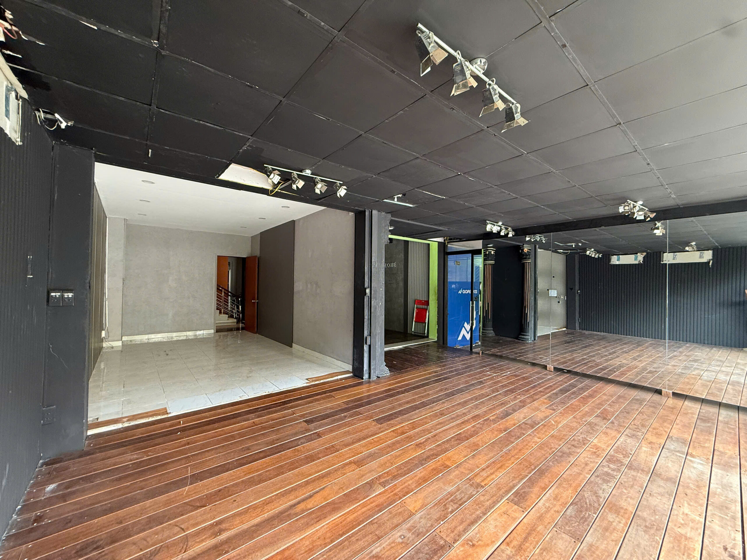 Biệt thự song lập Mỹ Hoàng, Phú Mỹ Hưng, Quận 7