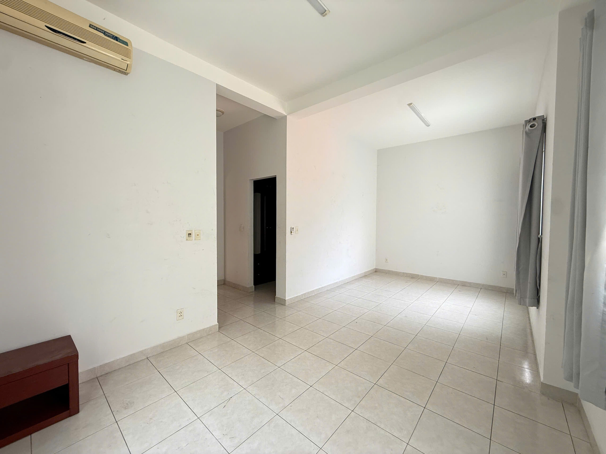 Biệt thự song lập Mỹ Hoàng, Phú Mỹ Hưng, Quận 7