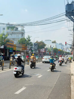 Nhà mặt tiền Nguyễn Thị Thập, Quận 7