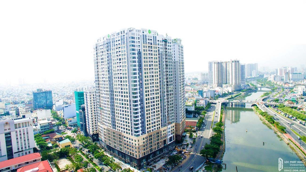Ảnh thực tế dự án Saigon Royal, Quận 4