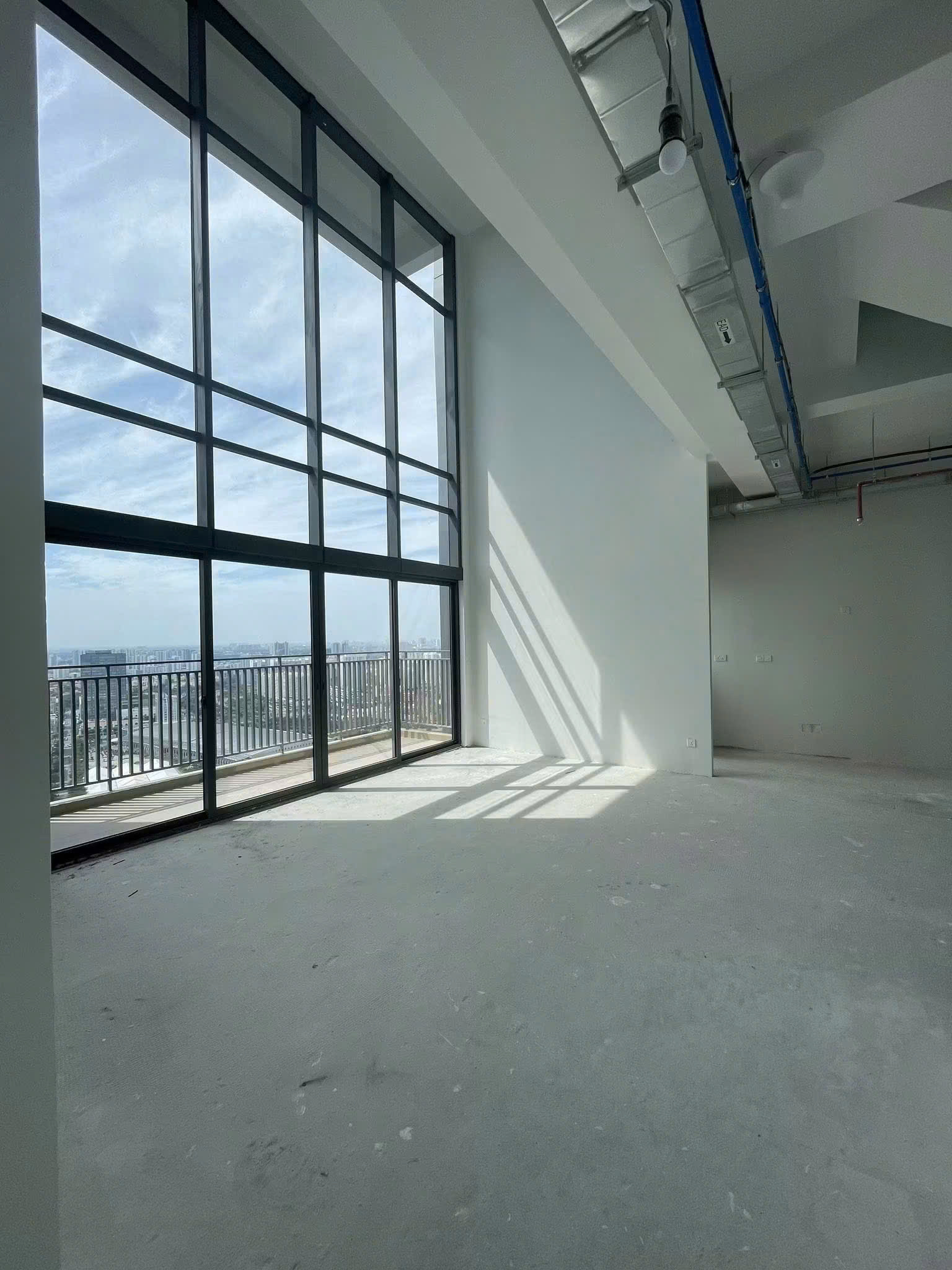 Căn hộ Duplex Penthouse The Infiniti Riviera Point