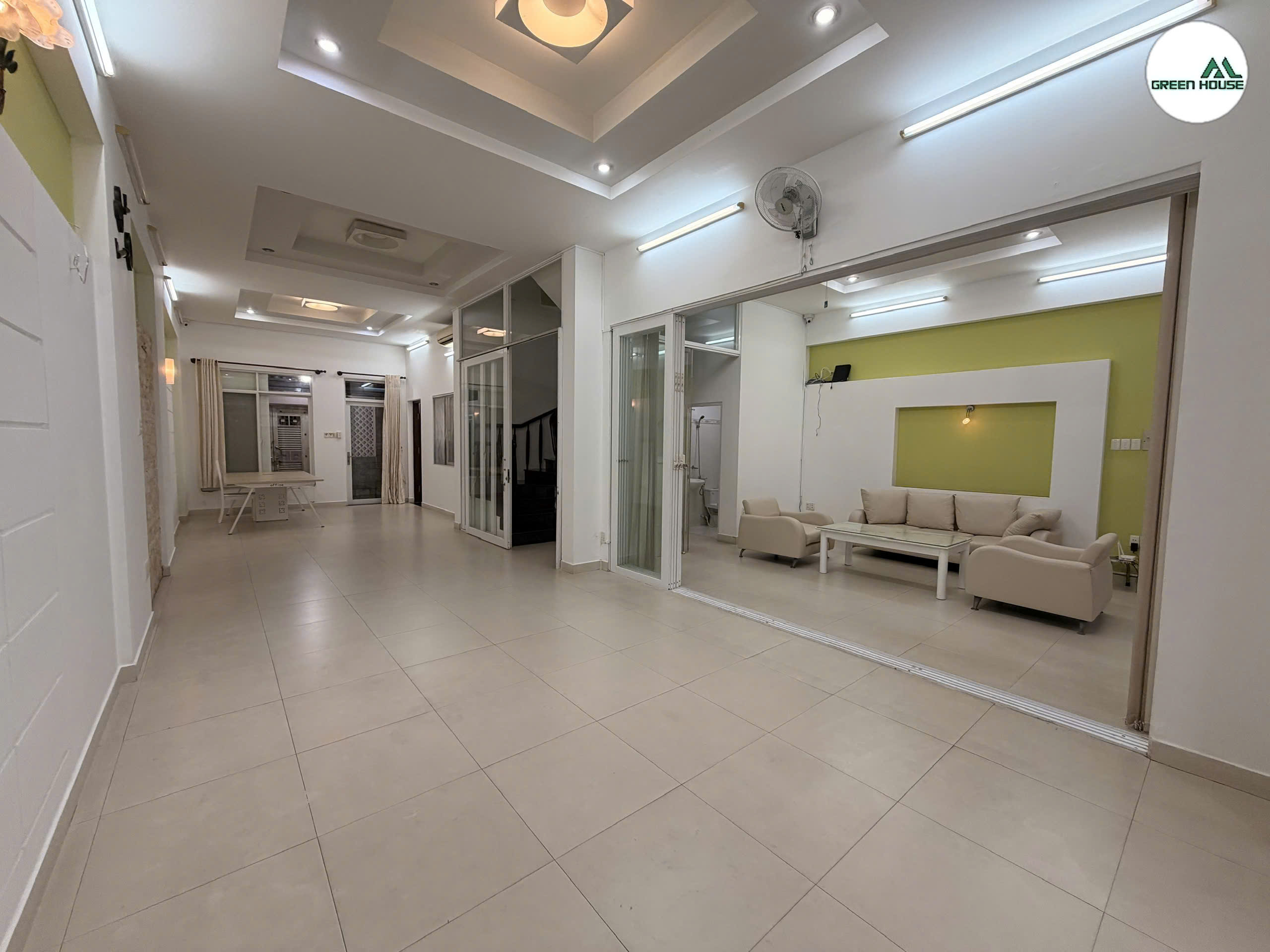Cho thuê biệt thự Phú Mỹ Hưng, Khu Nam Đô, Diện tích: 144m²(8x18m), 4 tầng, 7pn, cạnh Công Viên 2ha, gần các trường Canada, Nhật, Hàn, Đài Bắc - Ảnh 2