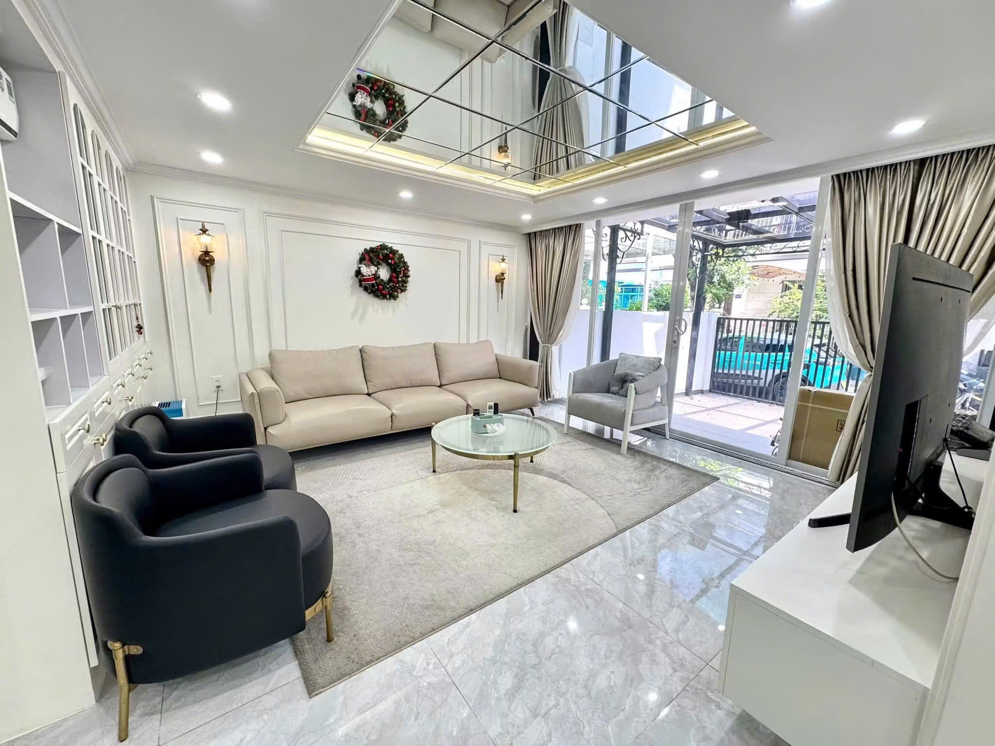 Cho thuê biệt thự Mỹ Thái 1, Phú Mỹ Hưng, nhà siêu đẹp, cạnh bên công viên 2ha và các trường Quốc Tế Canada - Ảnh 5