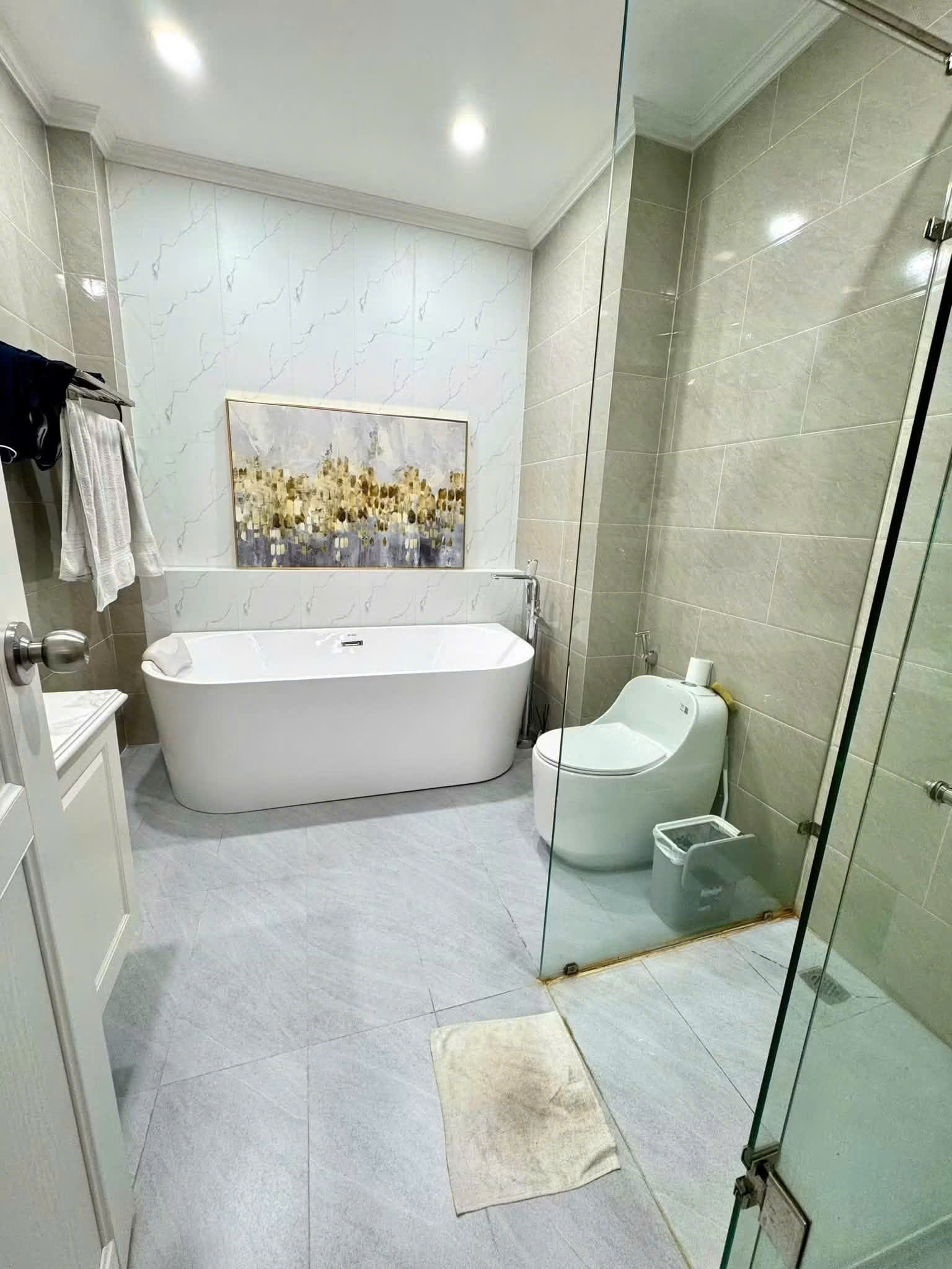 Cho thuê biệt thự Mỹ Thái 1, Phú Mỹ Hưng, nhà siêu đẹp, cạnh bên công viên 2ha và các trường Quốc Tế Canada - Ảnh 7