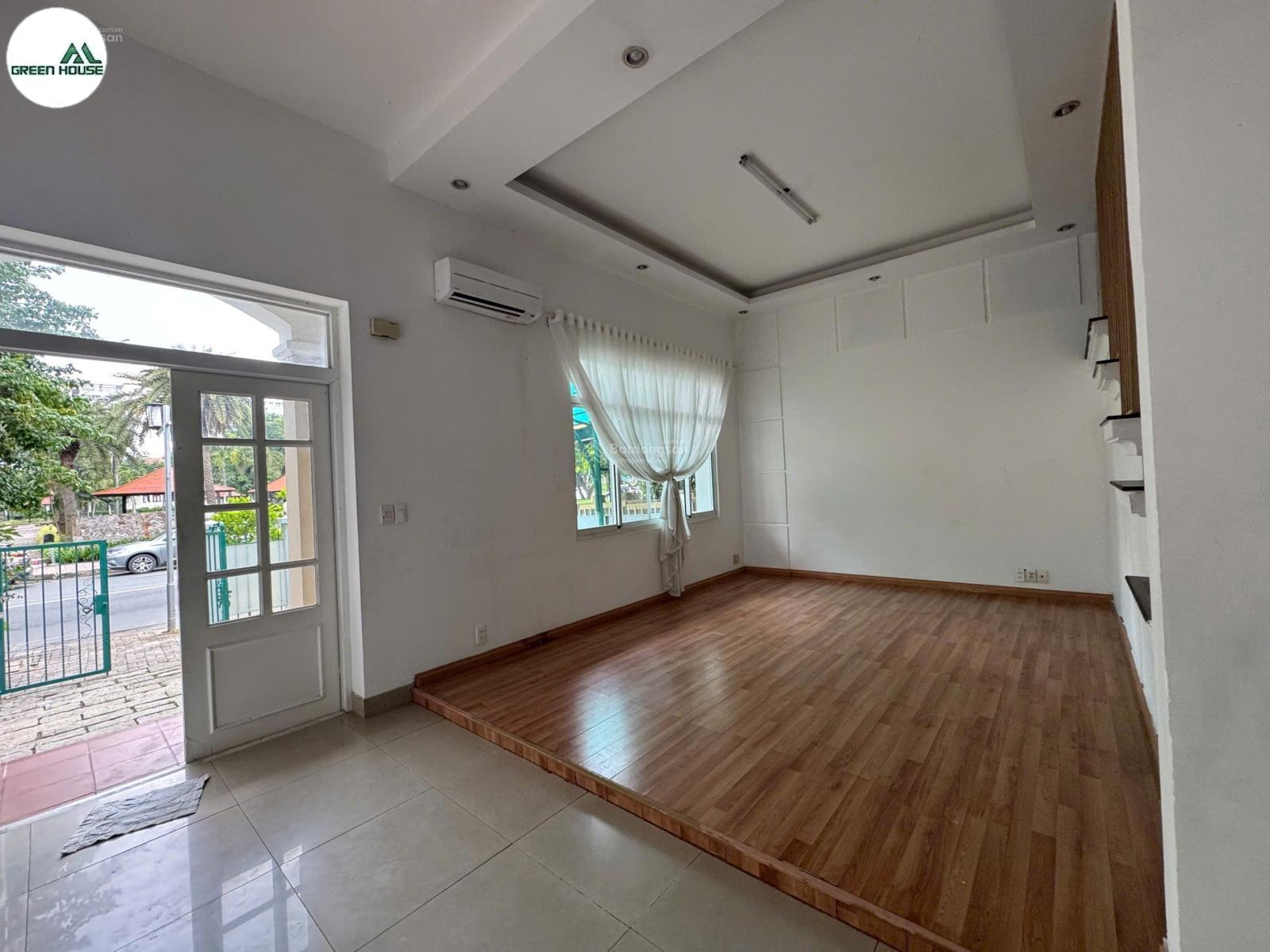 Cho thuê biệt thự Phú Mỹ Hưng, khu Mỹ Thái 1, đường C, diện tích: 126m²(7x18m) đường lớn 21m, đối diện công viên 2ha, nhà ít nội thất - Ảnh 7