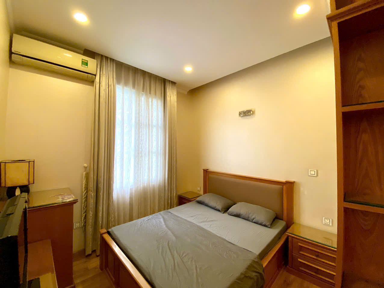 Cho thuê biệt thự Đơn Lập Phú Mỹ Hưng, Khu phố Mỹ Văn 2 đường 19, cạnh công viên 2ha - Ảnh 4