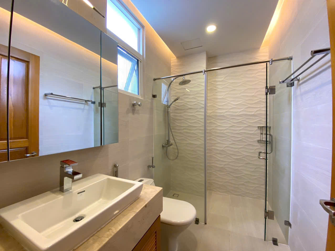 Cho thuê biệt thự Đơn Lập Phú Mỹ Hưng, Khu phố Mỹ Văn 2 đường 19, cạnh công viên 2ha - Ảnh 8