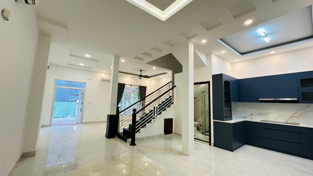 Cho thuê biệt thự tại Phú Mỹ Hưng, Khu Mỹ Thái 1, cạnh bên công viên 2ha và các trường Quốc Tế Canada, Hàn Quốc, Nhật Bản, Đài Bắc - Ảnh 11