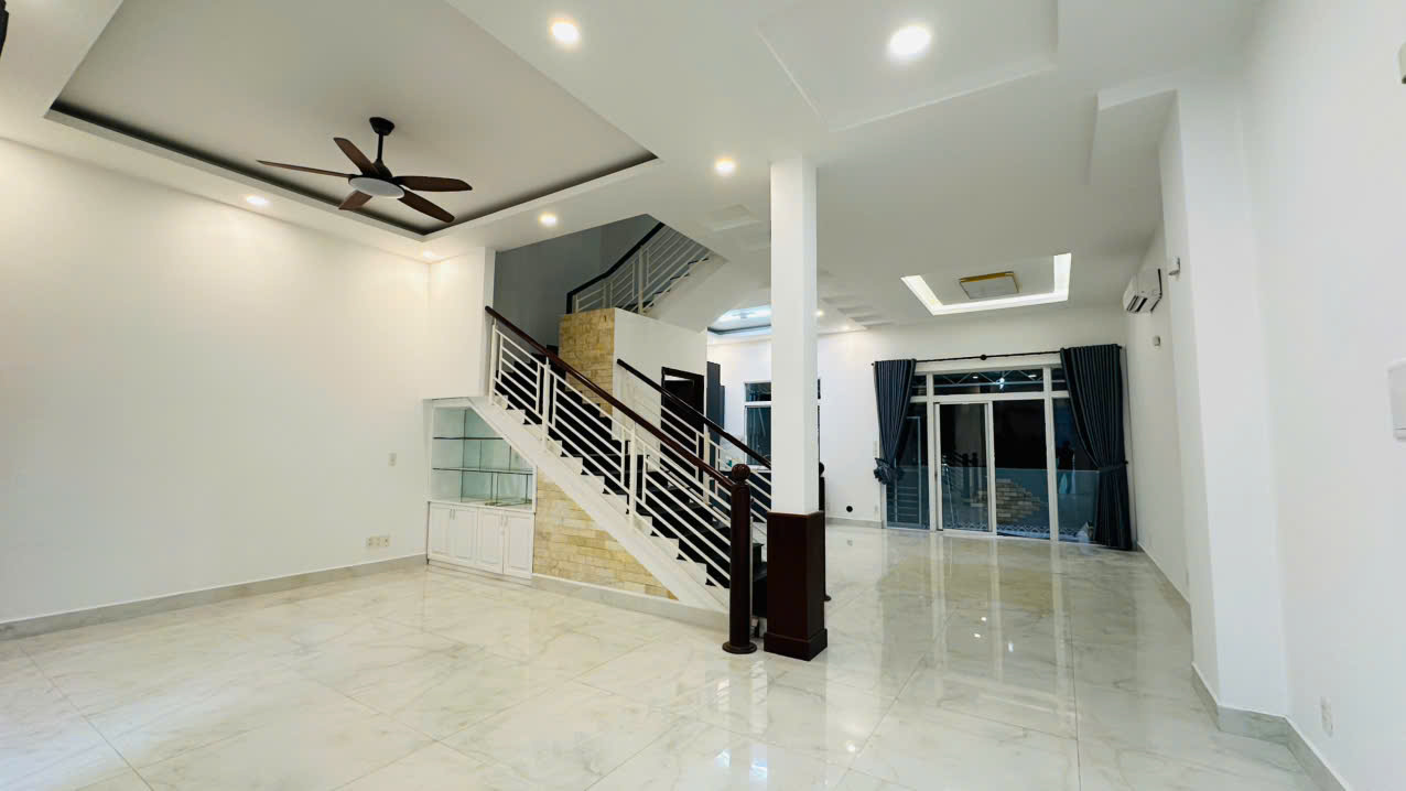 Cho thuê biệt thự tại Phú Mỹ Hưng, Khu Mỹ Thái 1, cạnh bên công viên 2ha và các trường Quốc Tế Canada, Hàn Quốc, Nhật Bản, Đài Bắc - Ảnh 7