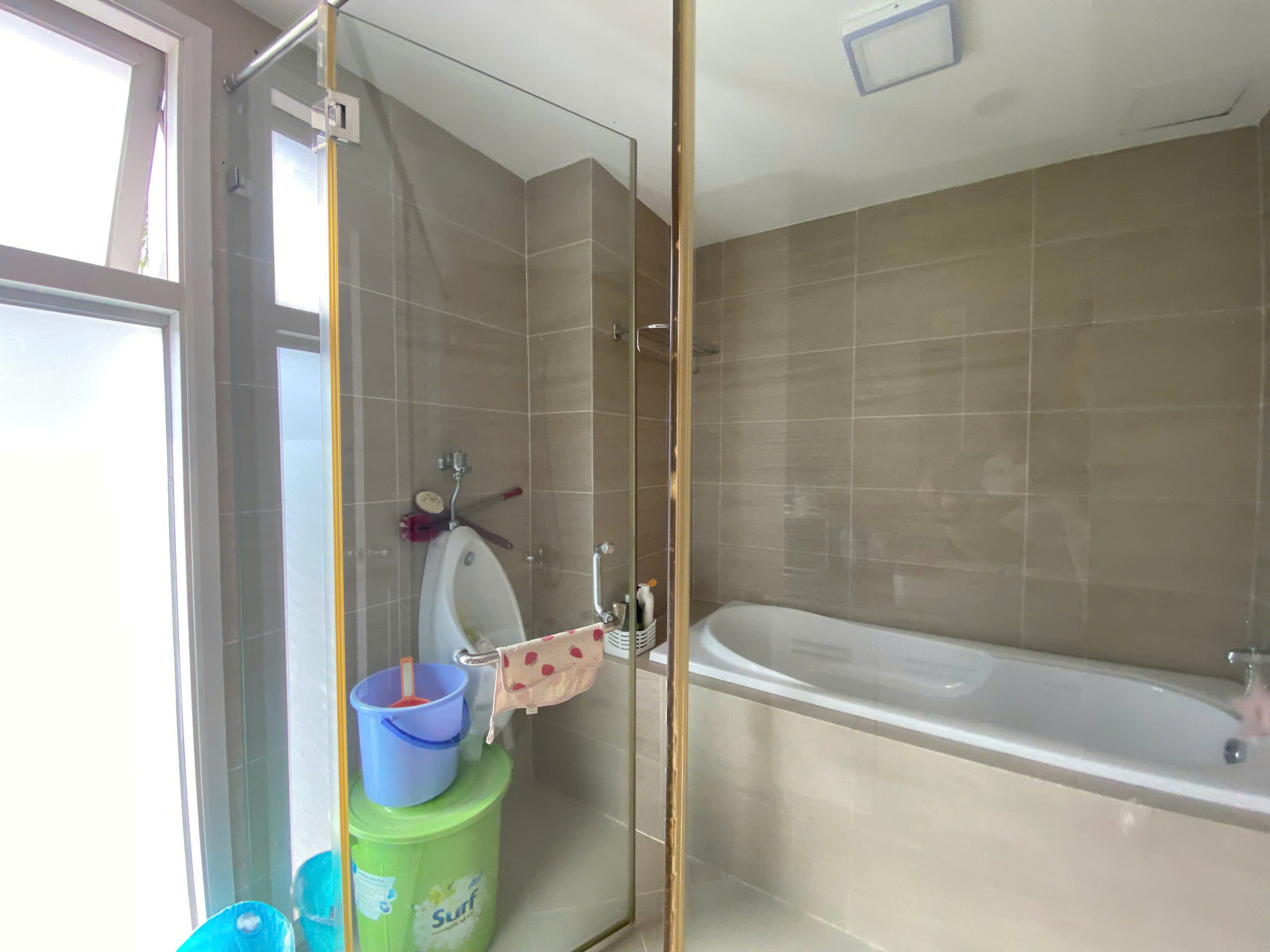 Bán Căn Hộ Chung Cư Garden Court 2, Phú Mỹ Hưng, Quận 7, 140m2 gần 60m2 sân vườn ,3pn, 2wc, ban công rộng, view Đông Nam gió mát quanh năm, nhà cạnh bên công viên Hồ Bán Nguyệt, Cầu Ánh Sao - Ảnh 12