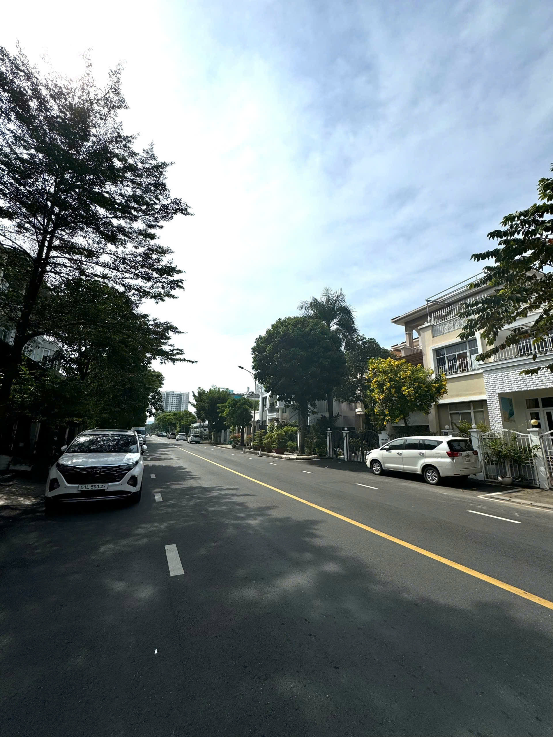 Cho thuê biệt thự Nam Thông 3 Phú Mỹ Hưng, 5 tầng, 126m2, mặt tiền 7m, Đường trước nhà 18m, 5 phòng ngủ, đầy đủ nội thất - Ảnh 4