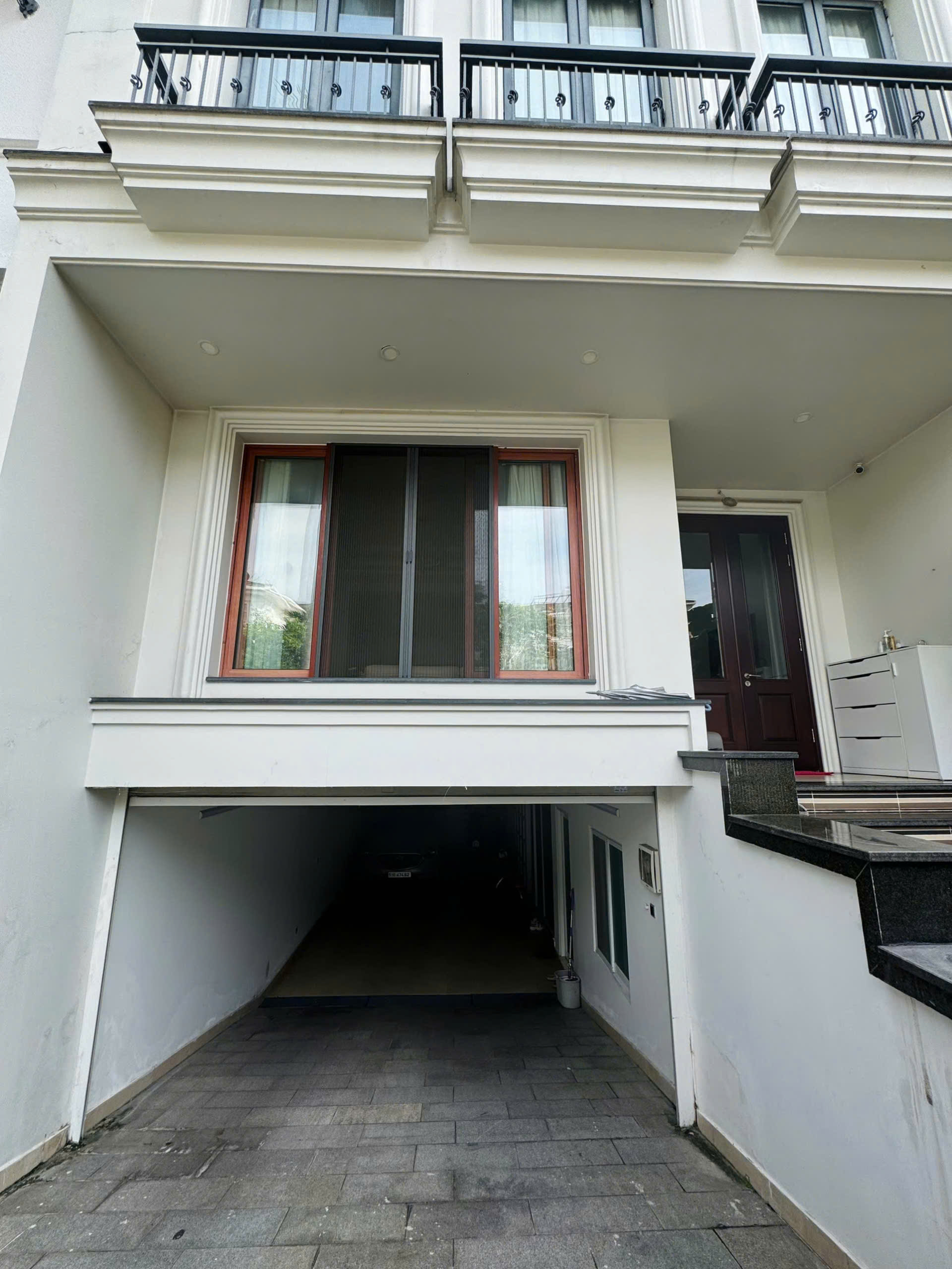 Cho thuê biệt thự Nam Thông 3 Phú Mỹ Hưng, 5 tầng, 126m2, mặt tiền 7m, Đường trước nhà 18m, 5 phòng ngủ, đầy đủ nội thất - Ảnh 5