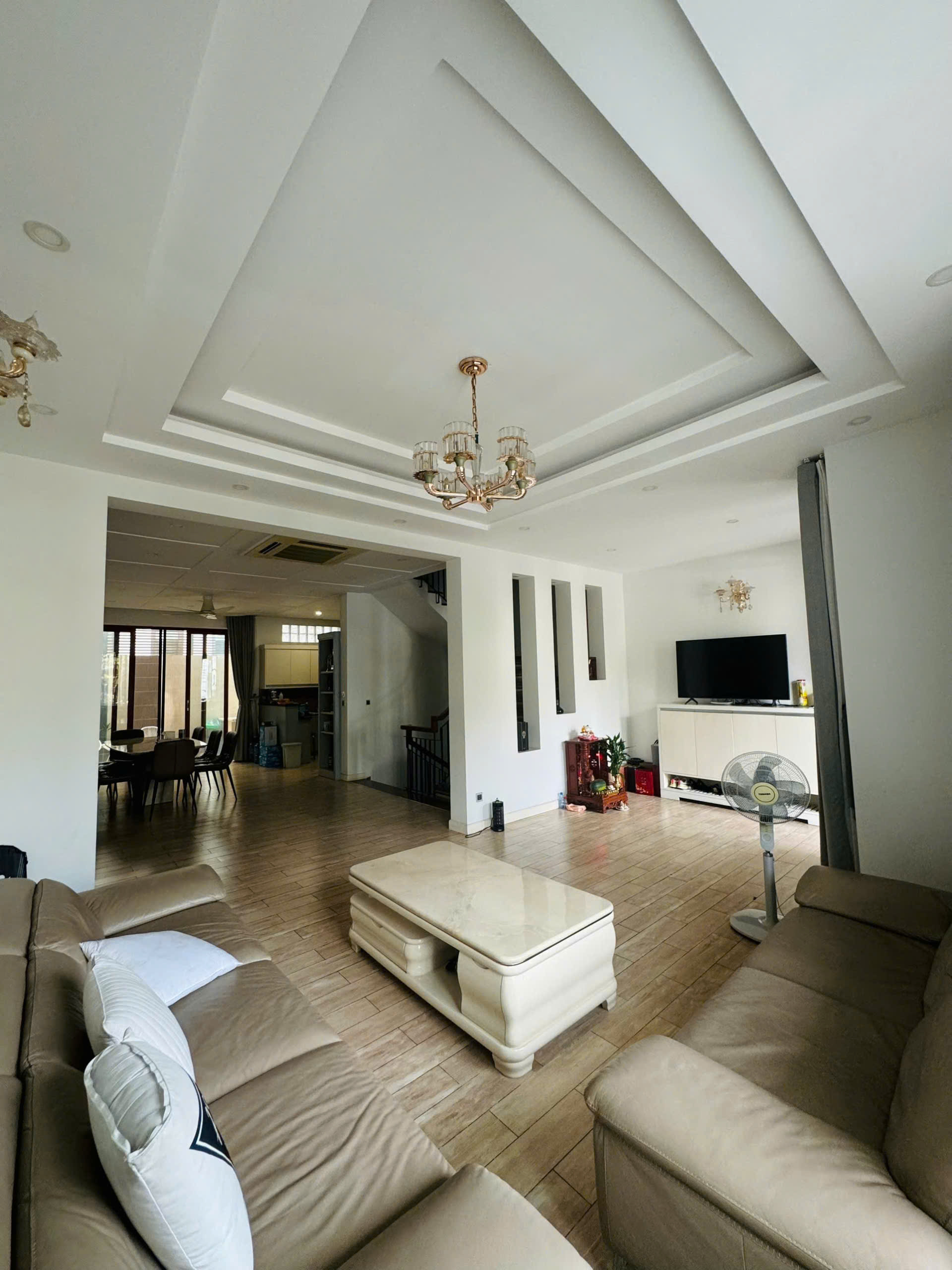 Cho thuê biệt thự Nam Thông 3 Phú Mỹ Hưng, 5 tầng, 126m2, mặt tiền 7m, Đường trước nhà 18m, 5 phòng ngủ, đầy đủ nội thất - Ảnh 7
